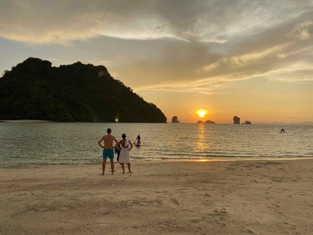 Krabi : coucher de soleil dans les îles locales, photo 3